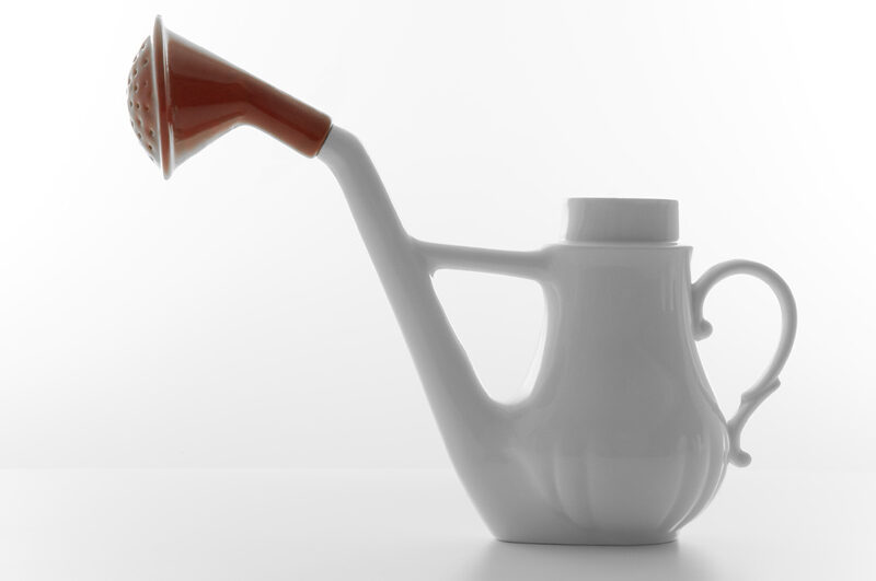A watering can and kettle in one 01