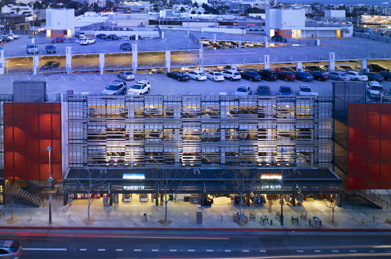 Brooks + Scarpa revamp Frank Gehry's parking garage 01