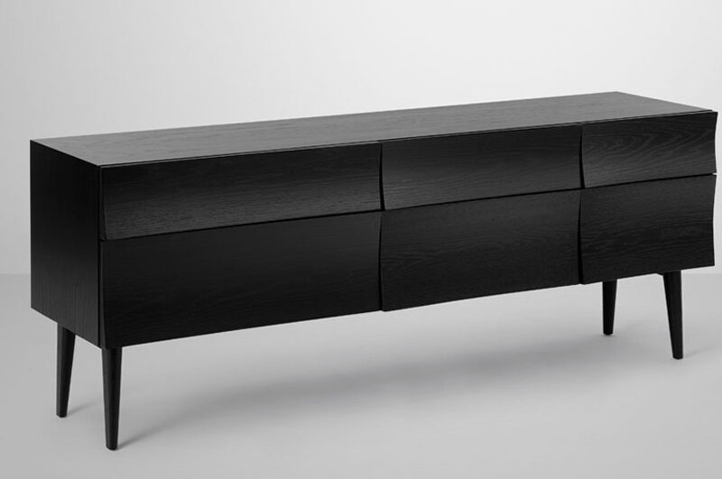 Sideboards to show off 01