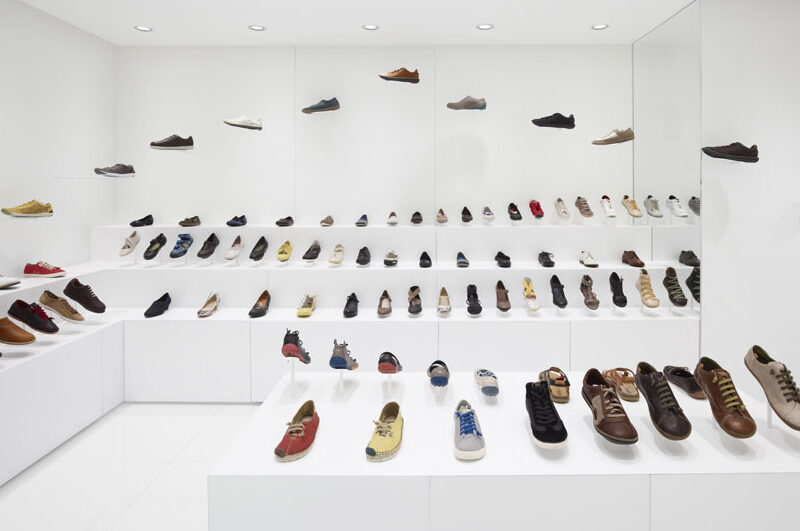 Camper store in Osaka by Nendo 01