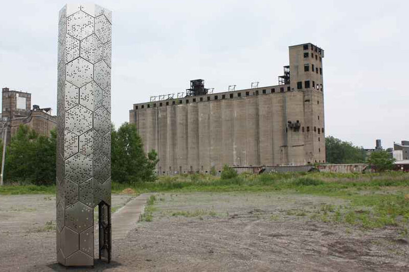 A tower for the bees 01