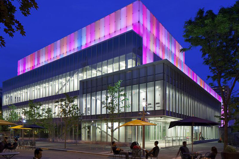 A dazzling photo gallery by Diamond Schmitt Architects 01