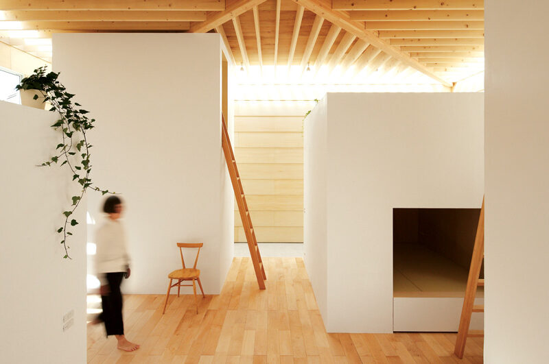 Azure A House Built Like a Village 01