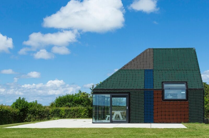 Benthem Crouwel's Holiday Home Clad in Fishing Nets