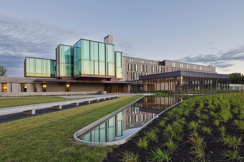 Azure 2016 OAA Awards Richard Ivey Building Hariri Pontarini