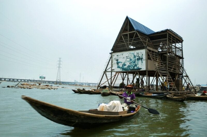 Makoko Floating School, in Lagos, was deisgned by NLÉ - Shaping the Architecture of Developing Cities / Kunlé Adeyemi. Completed in 2013, it provides space for education and cultural programming for the coastal stilt settlement of Makoko.