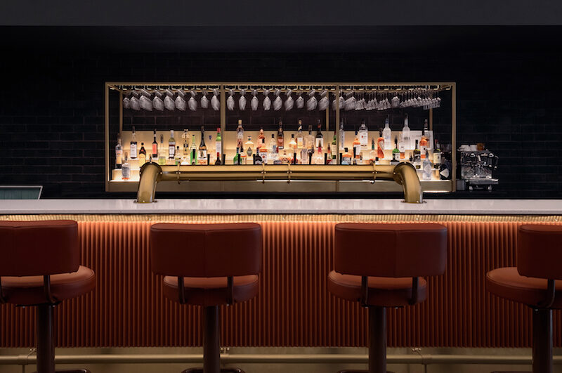 Bar St-Denis, Montreal, Appareil architecture