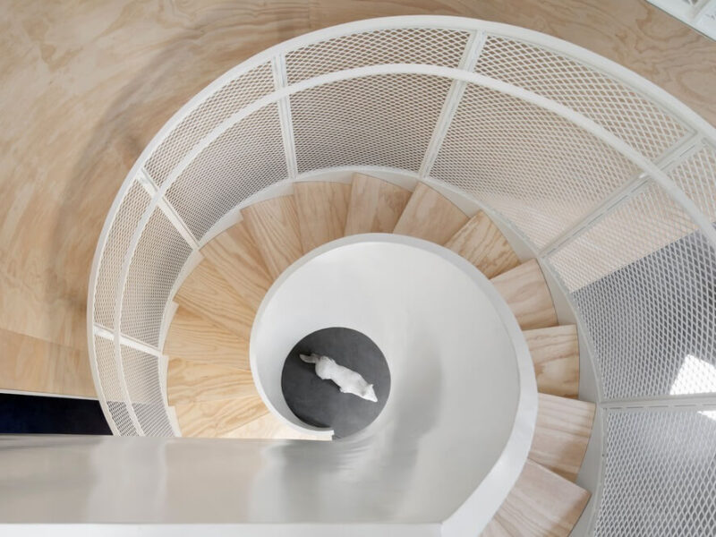 Looking down the barrel of the staircase at Center Est-Nord-Est