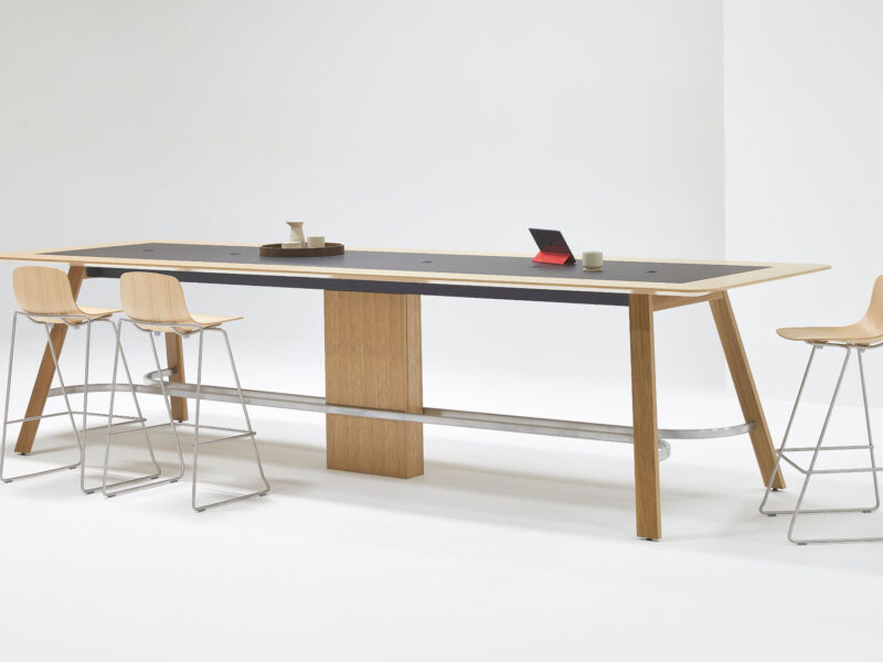 Nienkamper Metronome table
