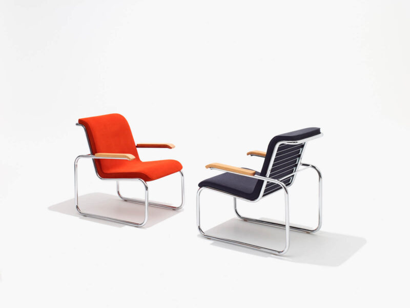 Knoll furnishings