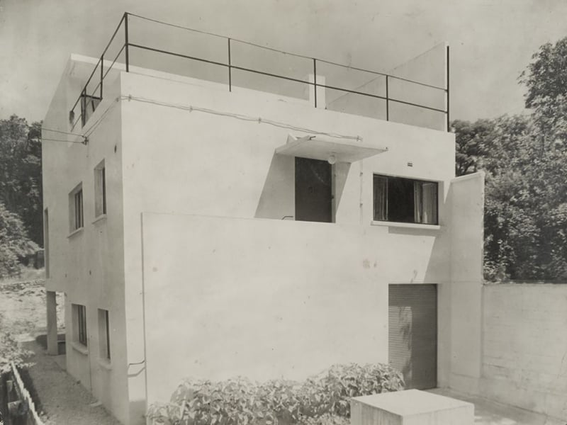 Studio in Meudon-Val-Fleury, 1927-1930. Photograph of the South side.