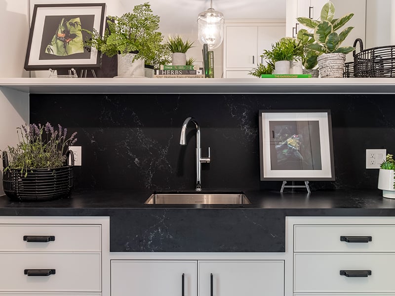 Empira Black quartz countertop by Caesarstone