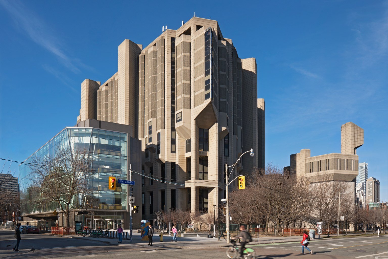 The Robarts Common addition to the Robarts Library at the University of Toronto by Diamond Schmitt Architects