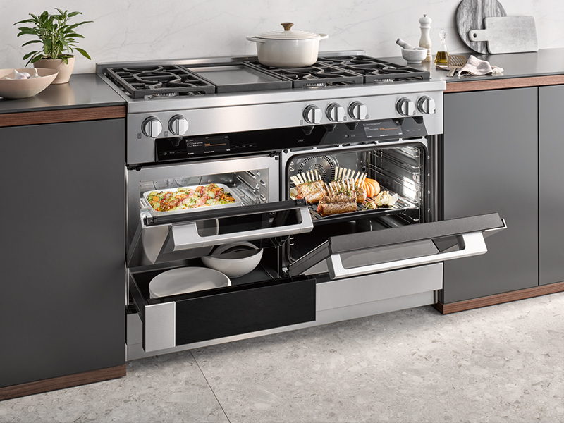 Generation 7000 48″ ContourLine Range by Miele