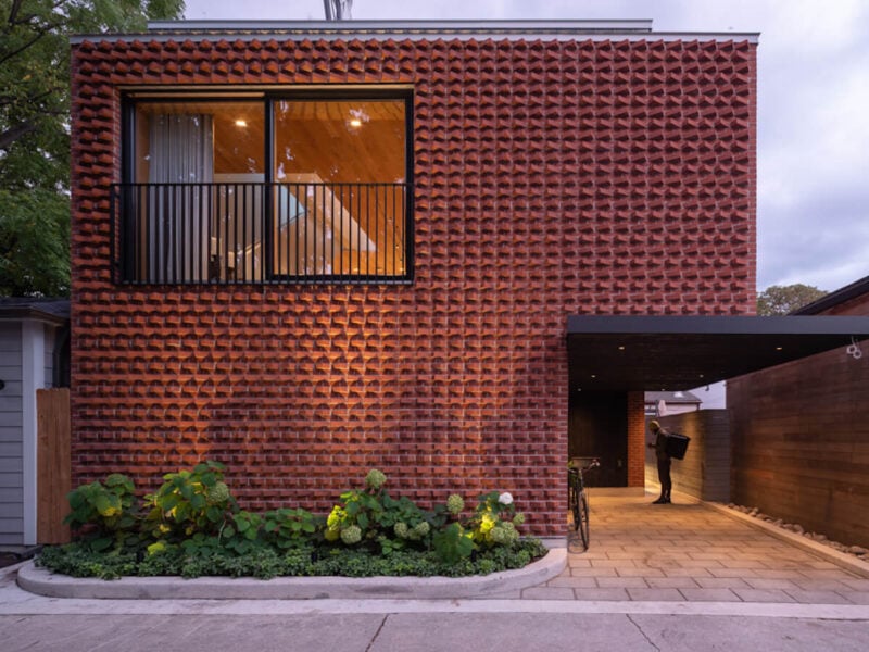 Laneway House in Toronto by Williamson Williamson
