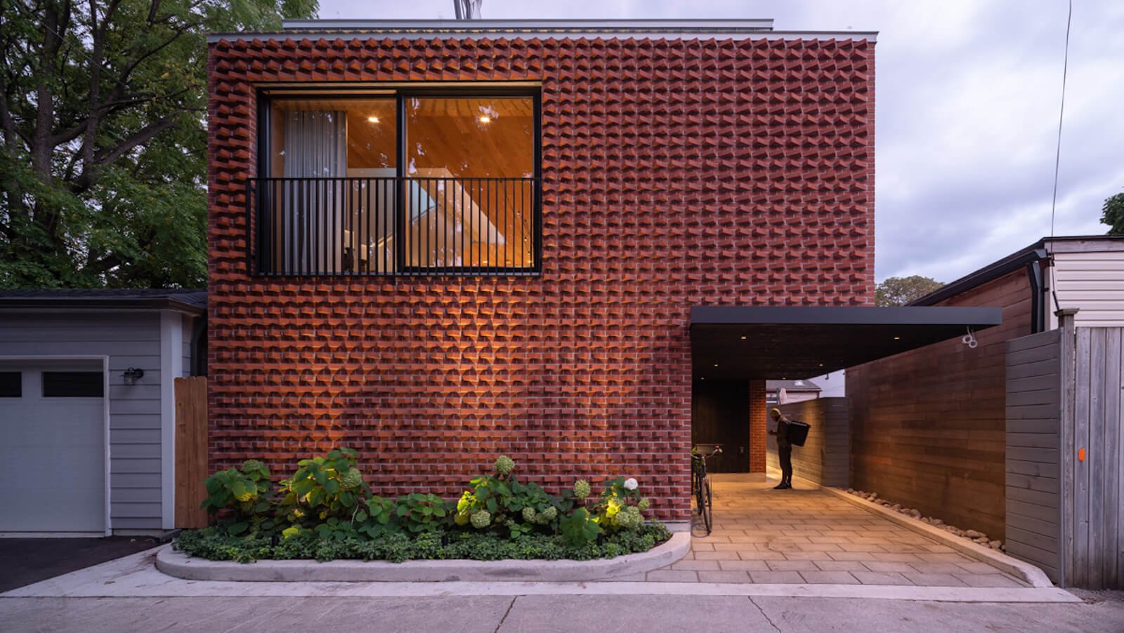 Laneway House in Toronto by Williamson Williamson