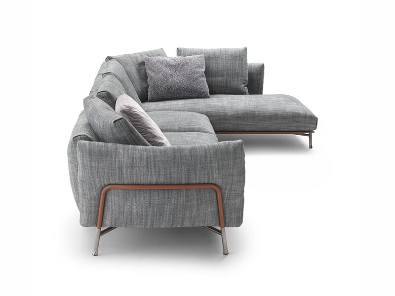 Ambroeus lounge seating by Flexform
