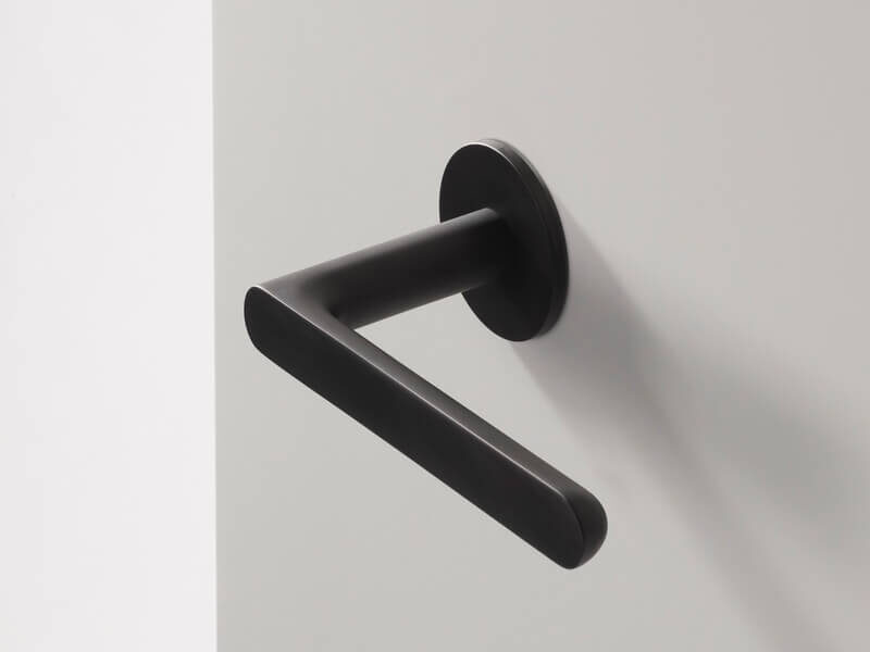 Icona Accessories black interior door handle