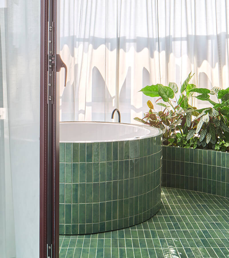 Bathing terrace in Madrid by Studio Noju