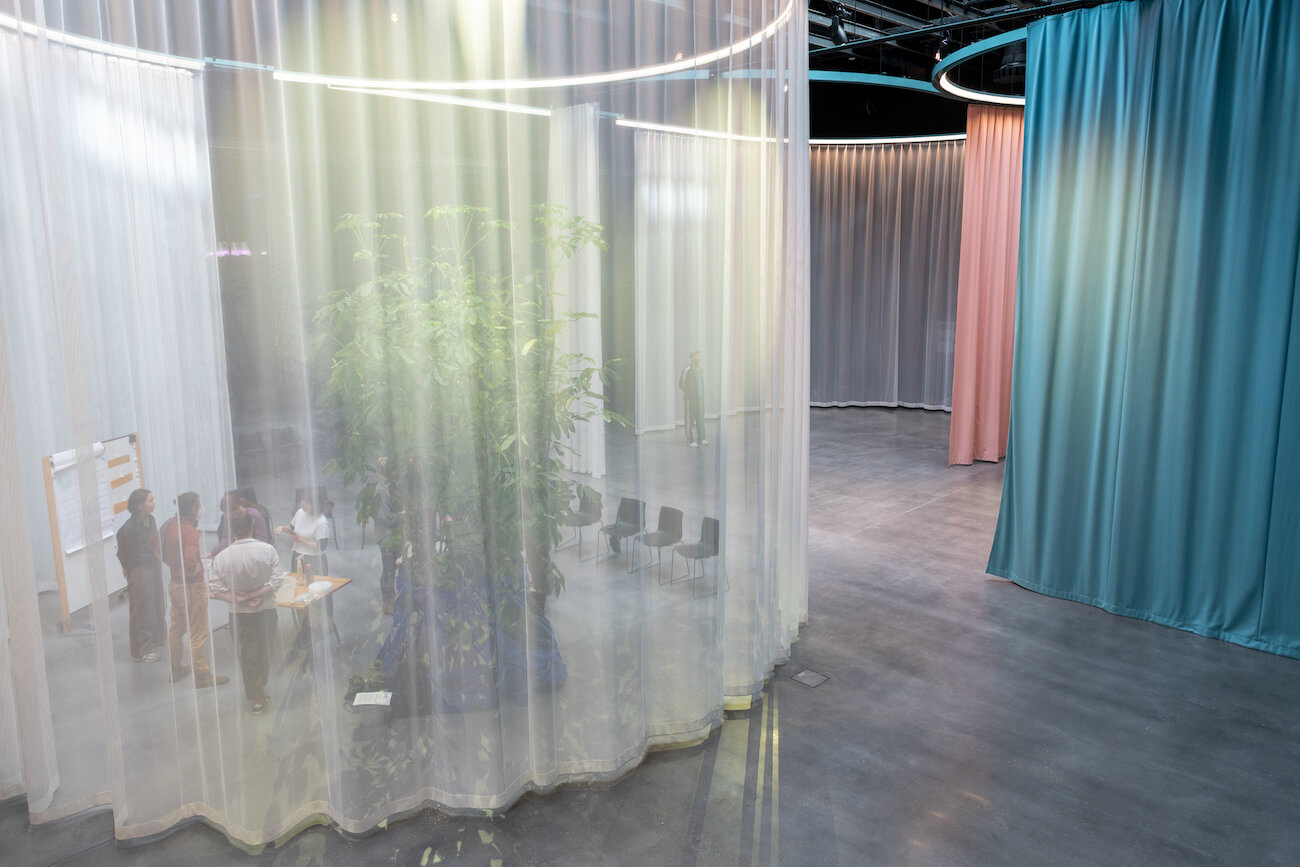 A Berlin Office Building Becomes a Yellow “Stairscape”