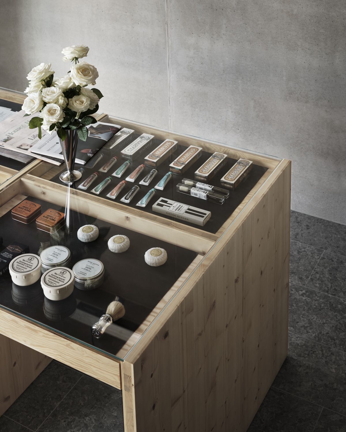 Moodbord Display Table by interior design studio Modesty Concept for Blå Station