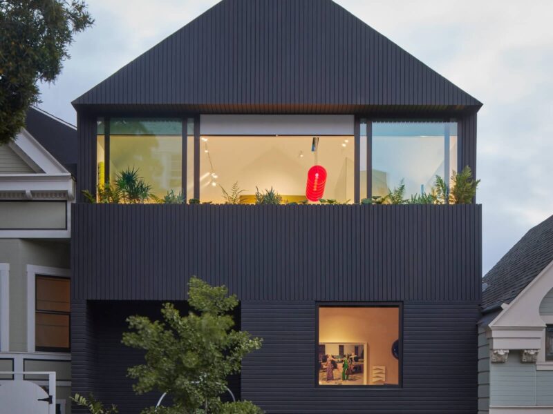 Silver Linings House by Mork-Ulnes Architects