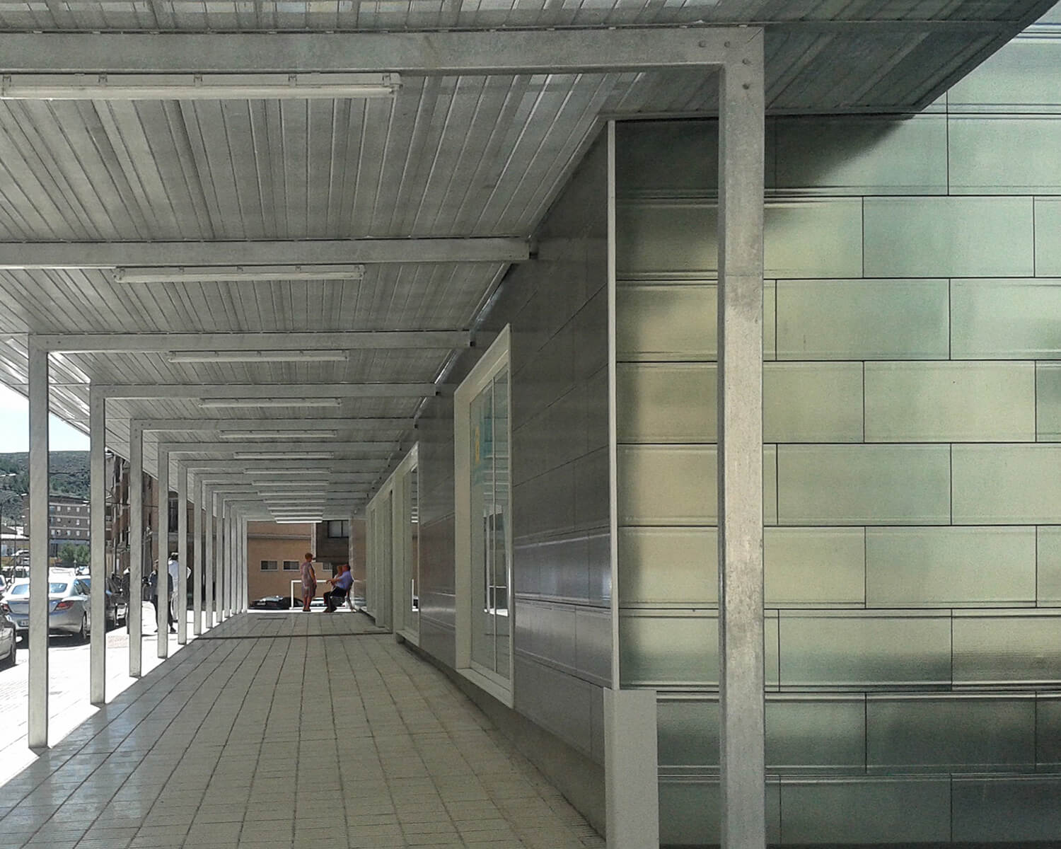 Ceramic facade by Favekar
