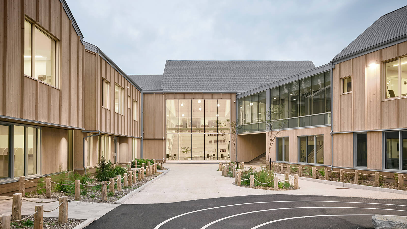 Courtyard at École de l’Étincelle in Saugenay, Quebec