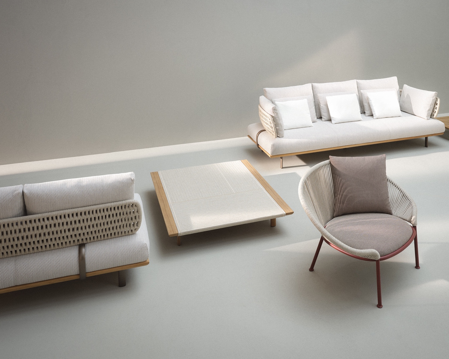 Sway and Petalo collections by Molteni&C