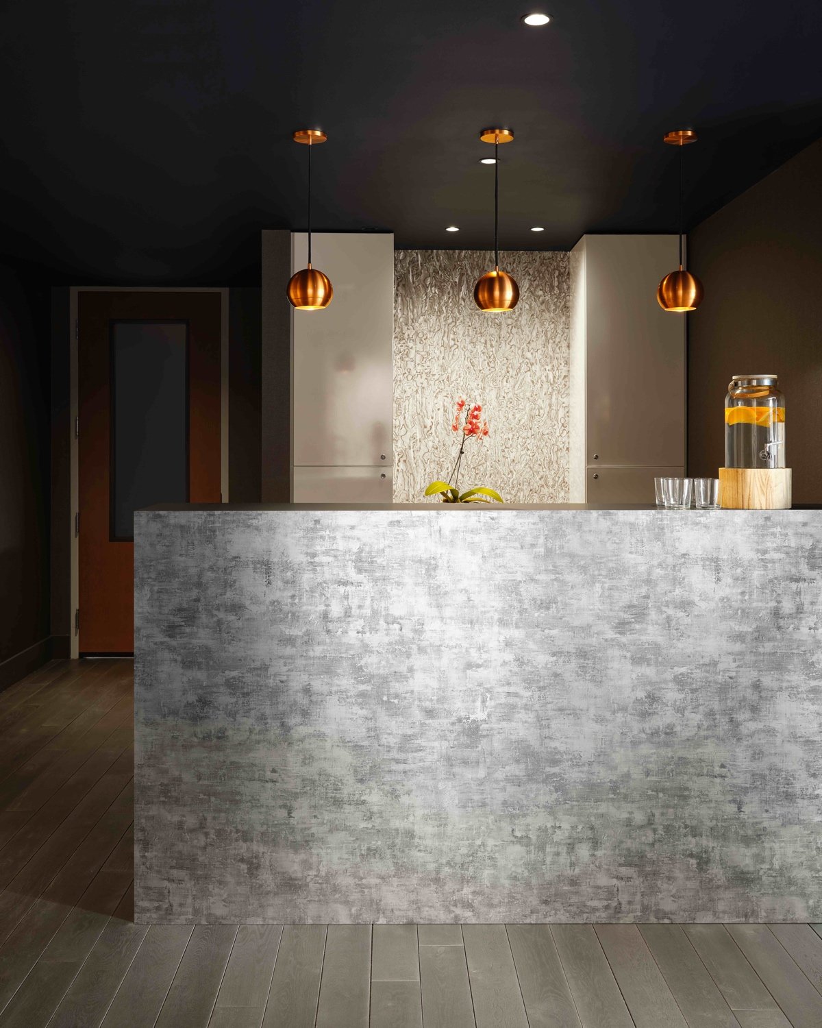 Formica DecoMetal Laminates Line Expansion