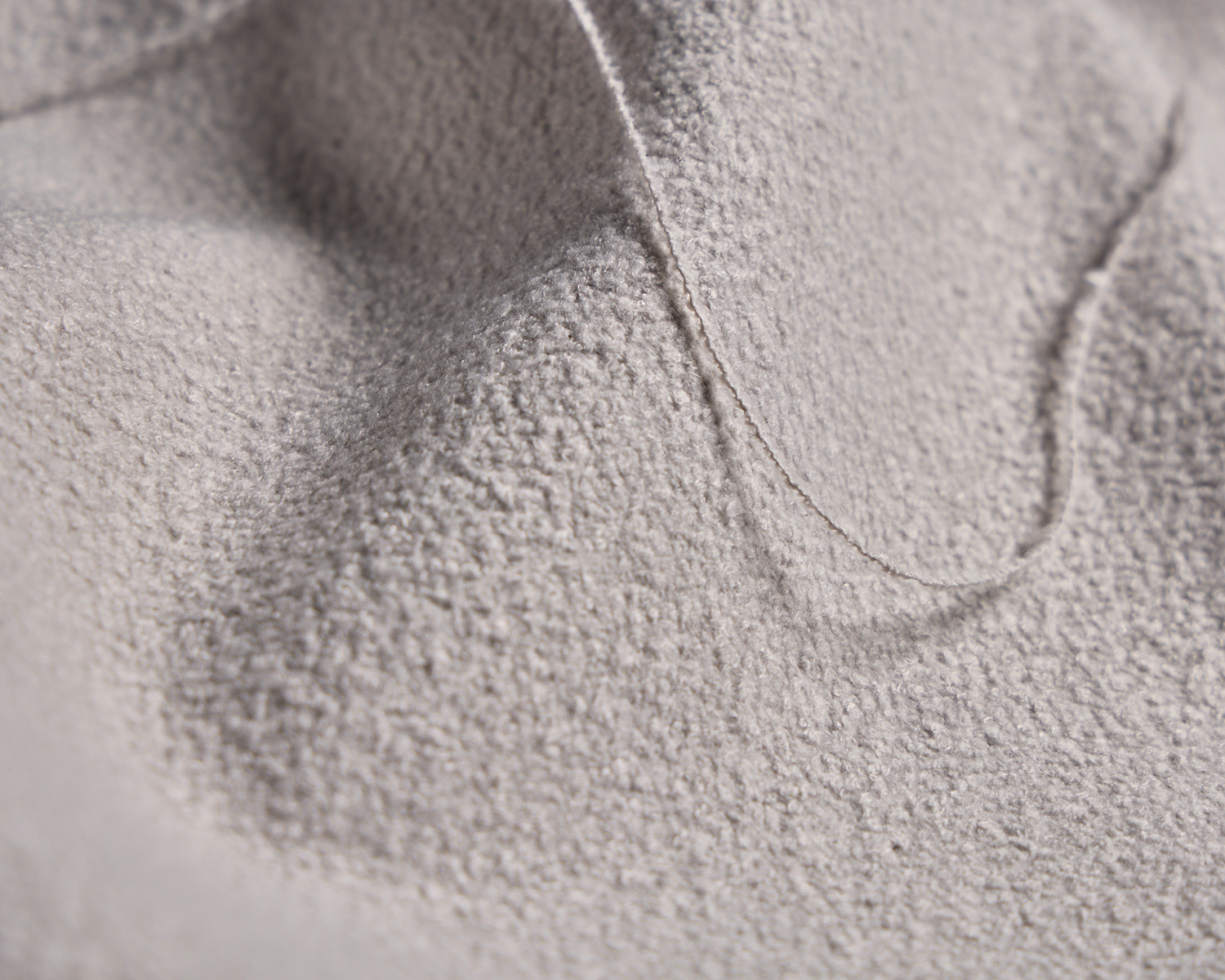 Array from the Prisme textile collection Pallas
