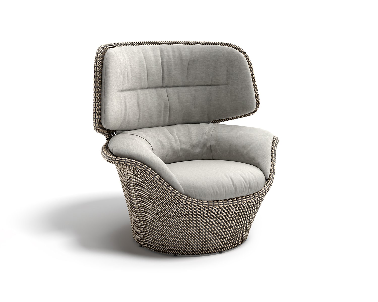Upholstered outdoor lounge chair