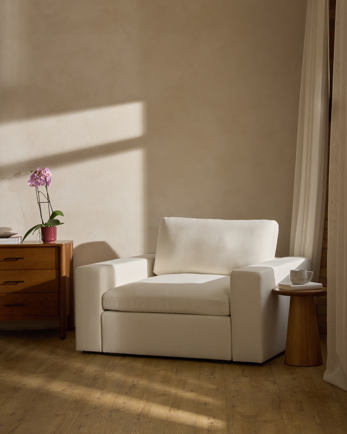 Aire Sofa Collection Silk & Snow