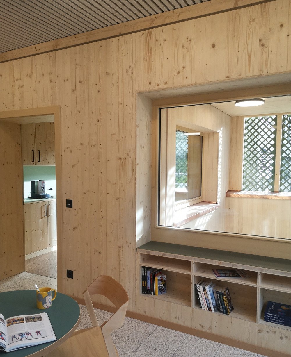 In Davos, a Stylish Second Act for a 1960s School