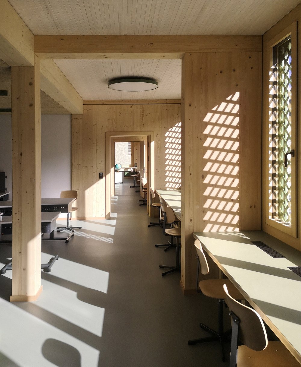 In Davos, a Stylish Second Act for a 1960s School