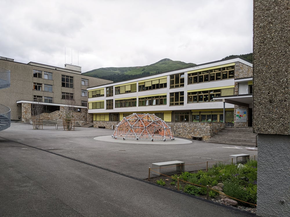 In Davos, a Stylish Second Act for a 1960s School