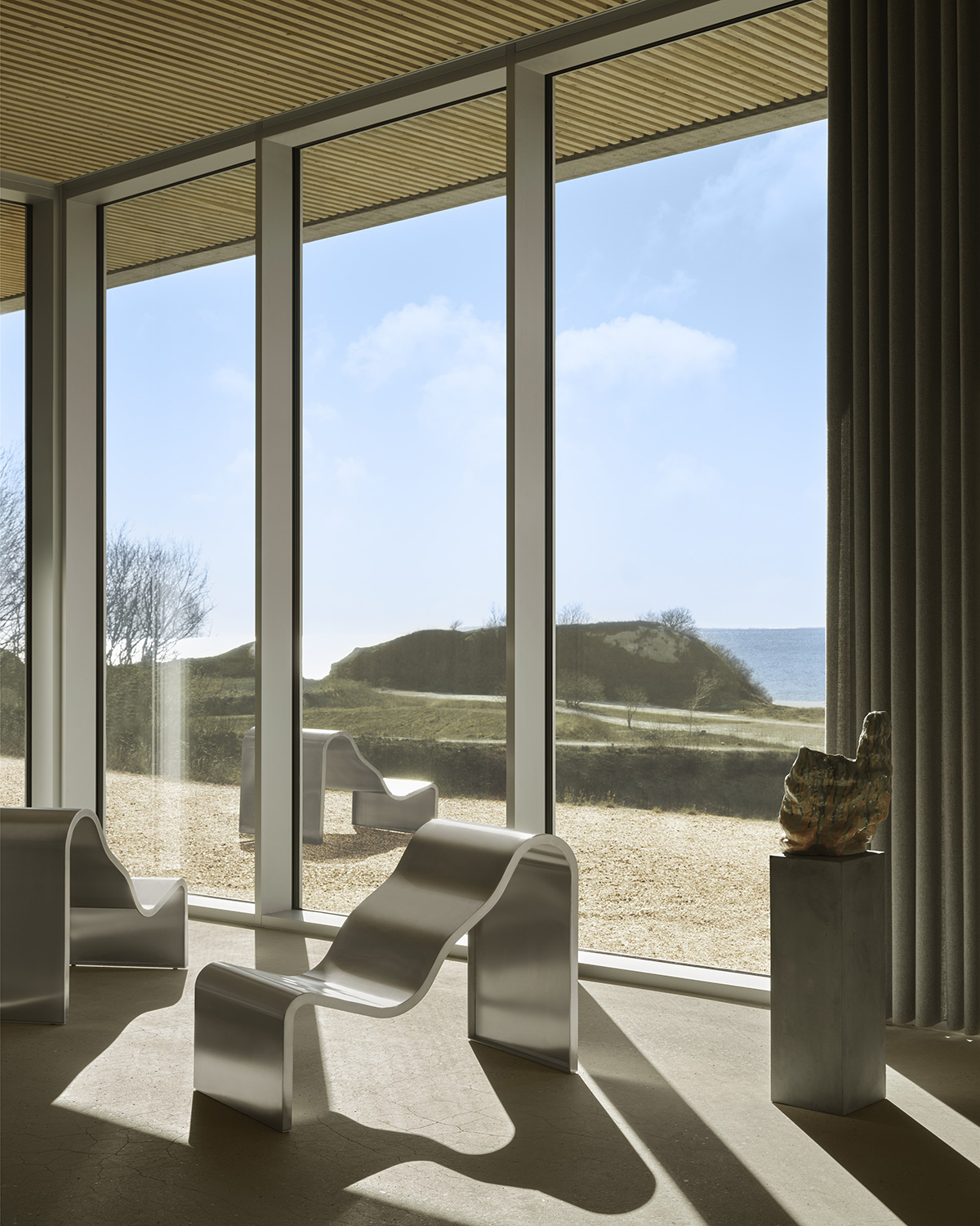 Dream View Bench Muuto