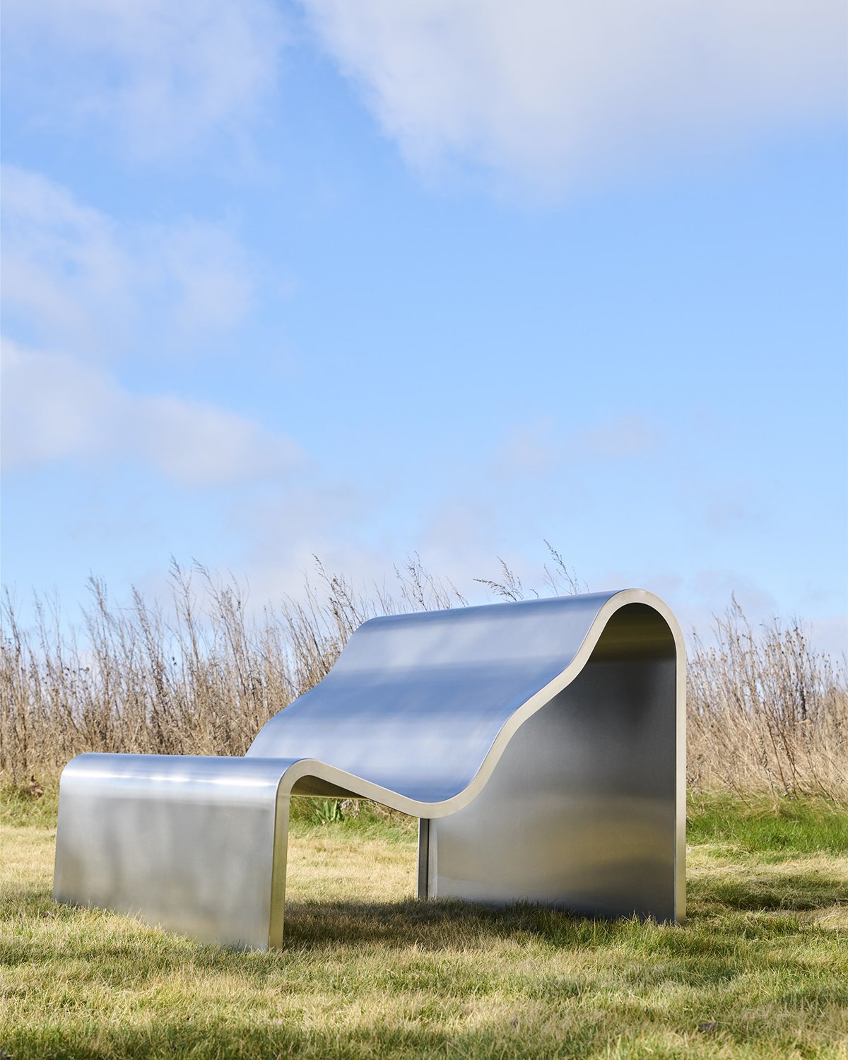 Dream View Bench Muuto