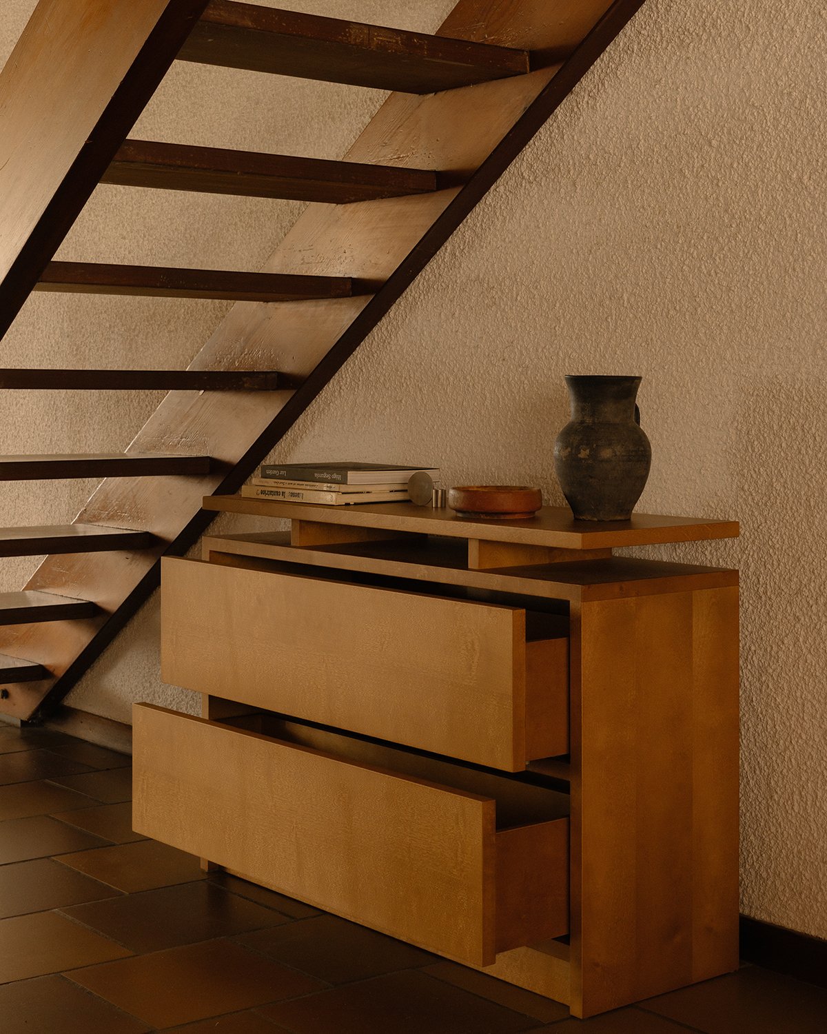 Ratio chest from the Ratio Series Frama