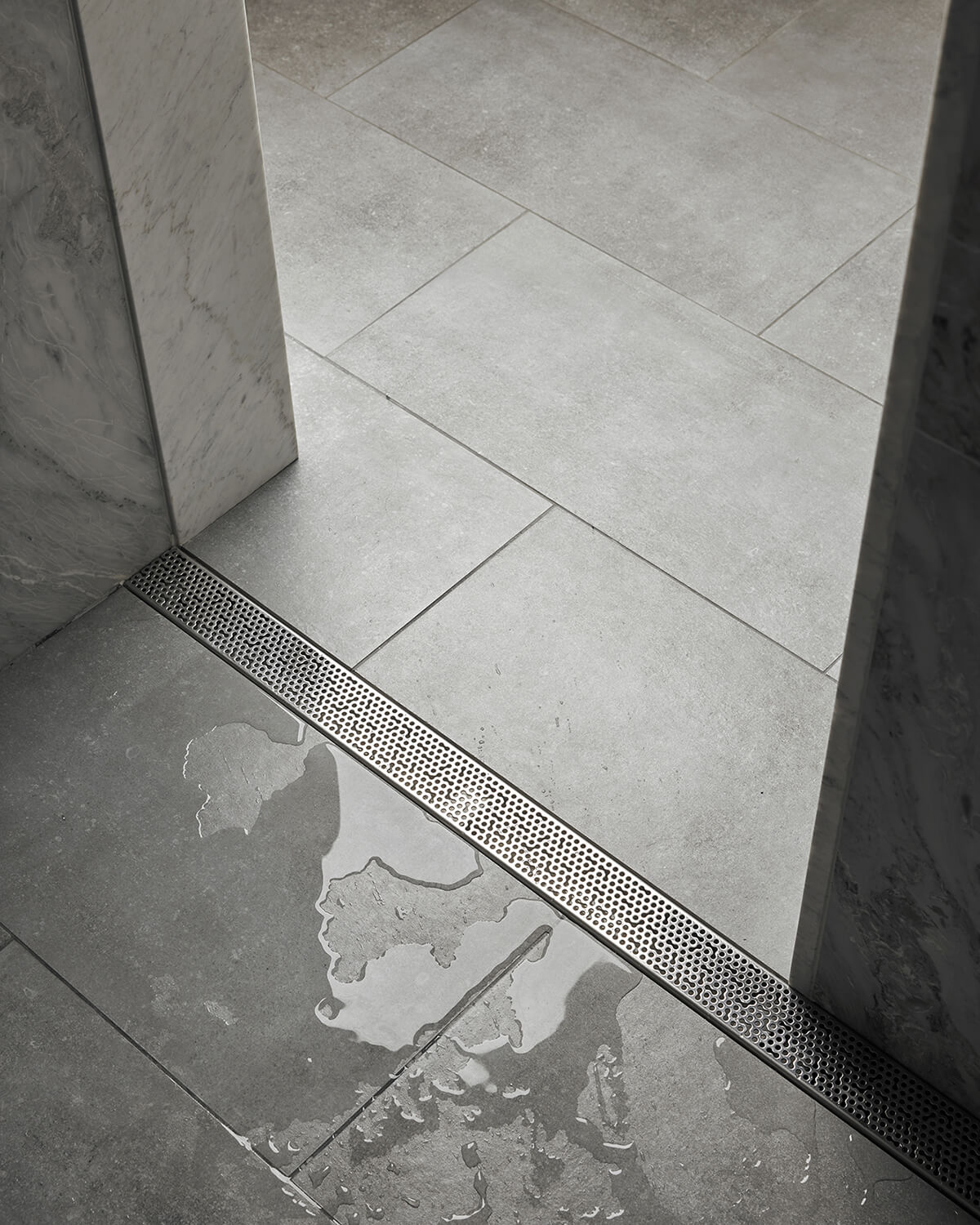 Adhesion Linear Drain Infinity Drain