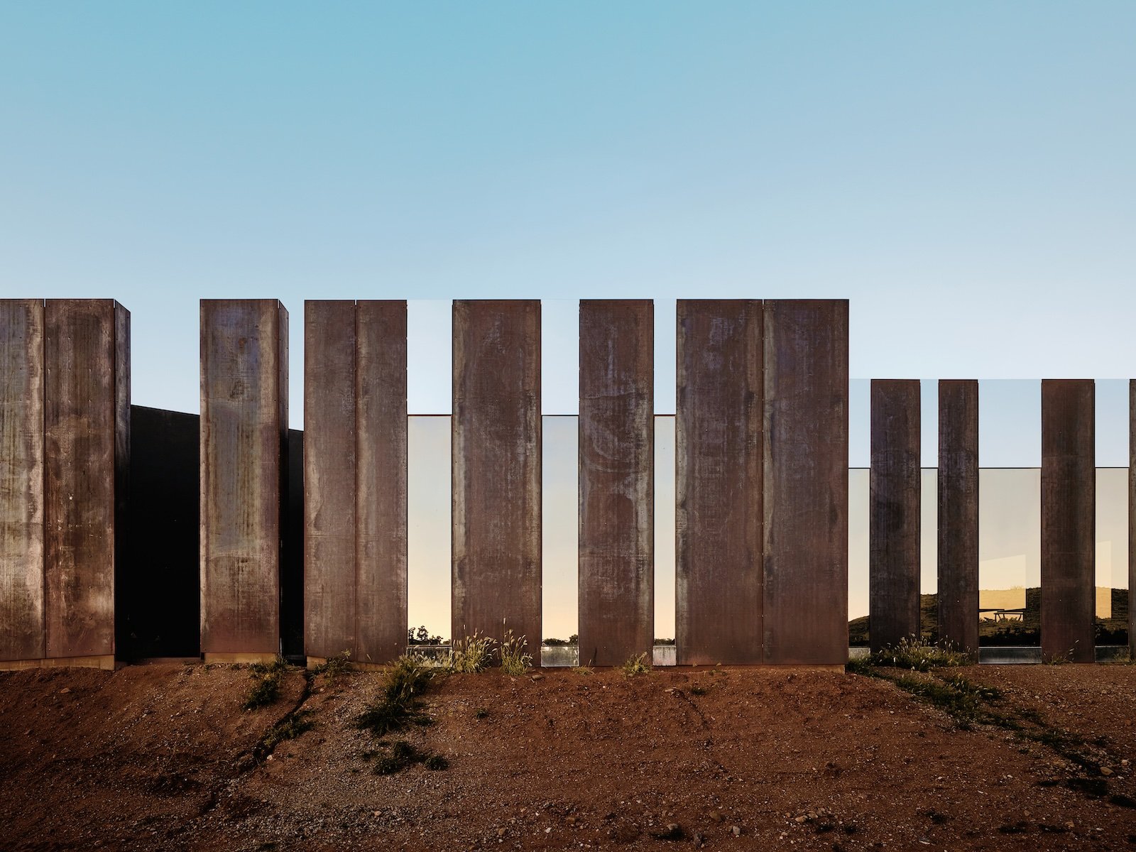 A Wine Tasting Room Rises Like Land Art in the Arizona Desert