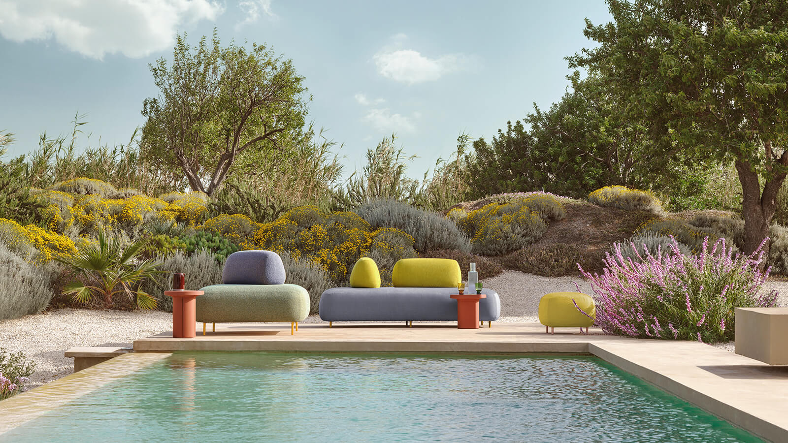 Buddy Oasi outdoor seating by Pedrali