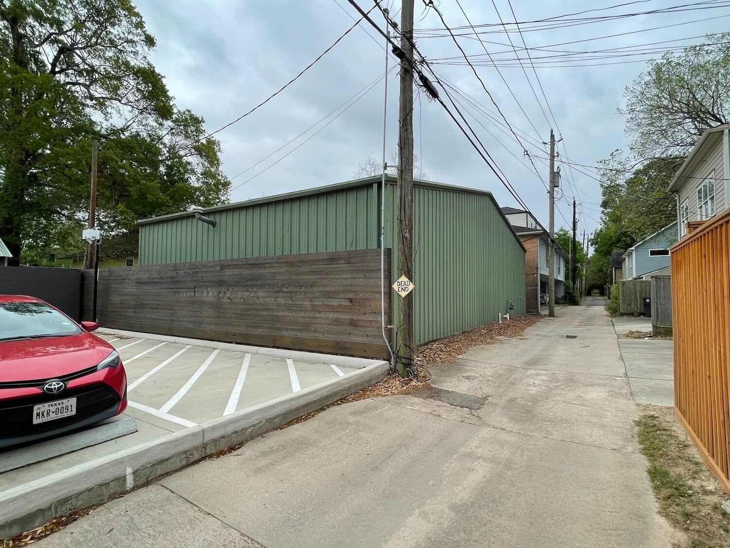 A Houston Garage Becomes a Restaurant with a Public Heart