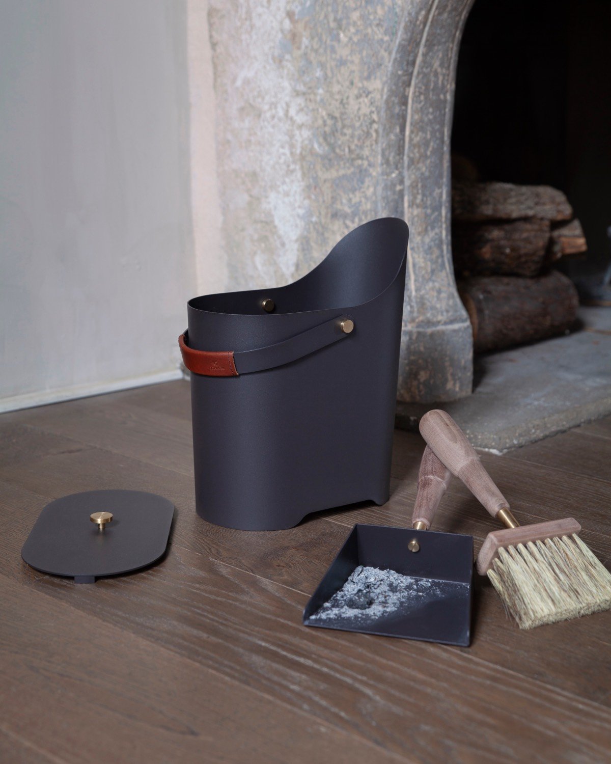 Tilda Ash Bucket Eldvarm