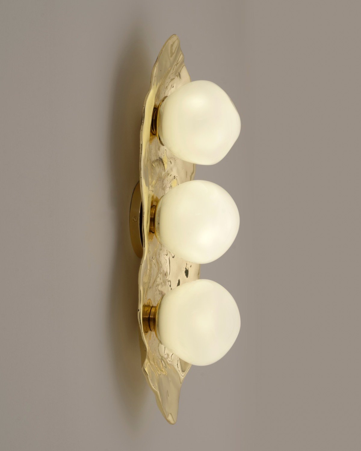 Shell light Gaspare Asaro