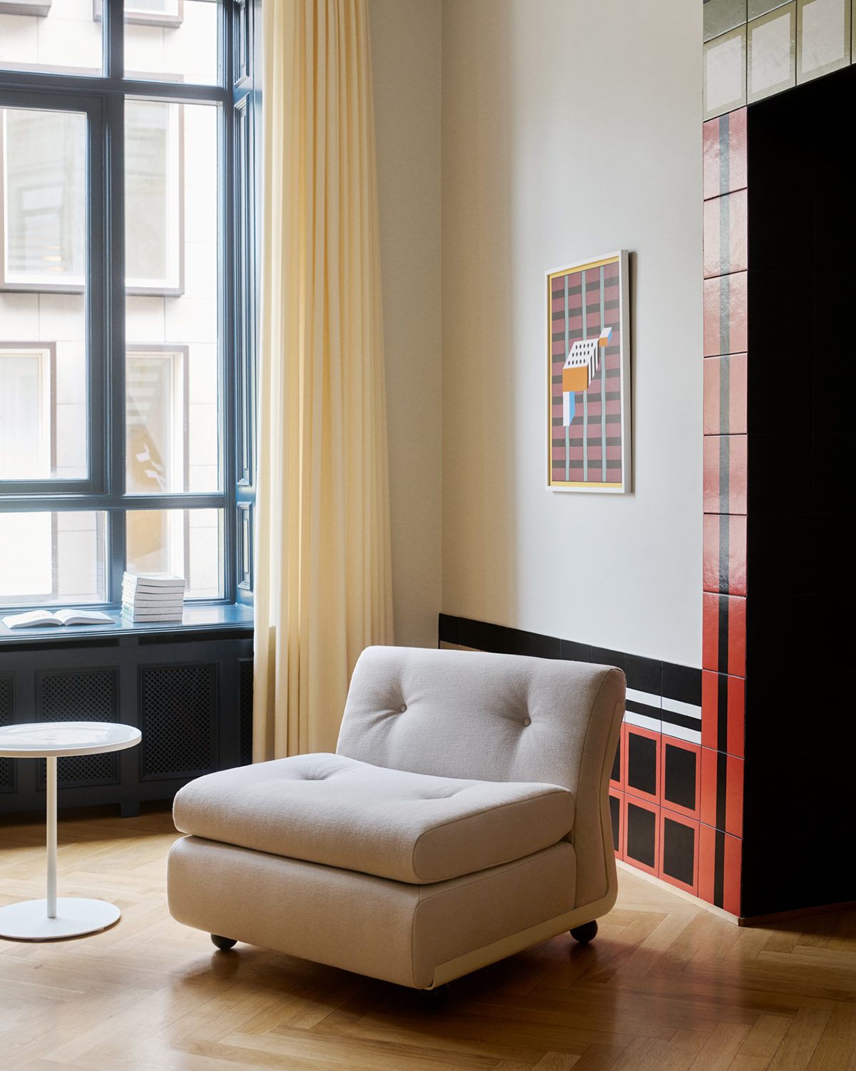 Amanta Sofa by HAY