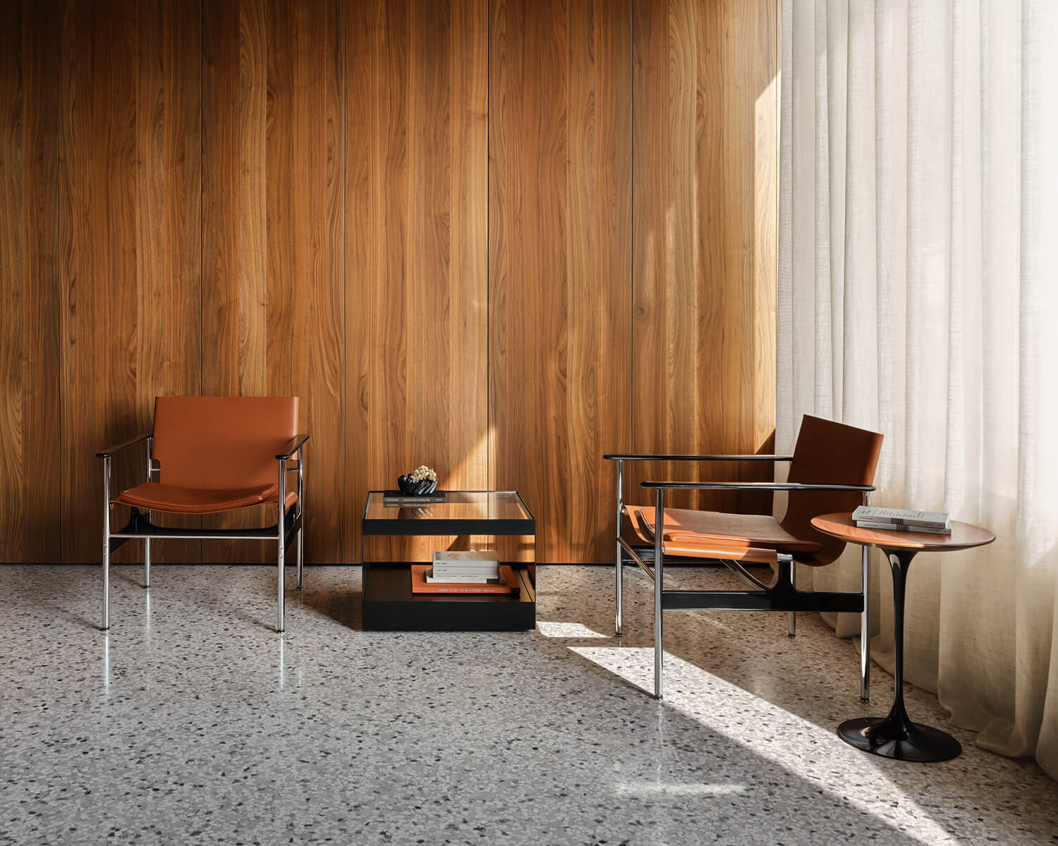 D'Urso occasional table Knoll