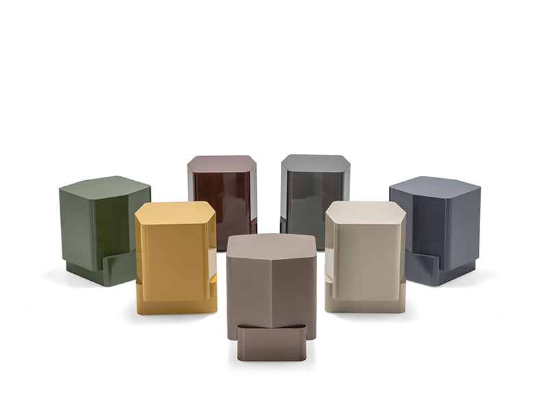 Lèa coffee table by Molteni