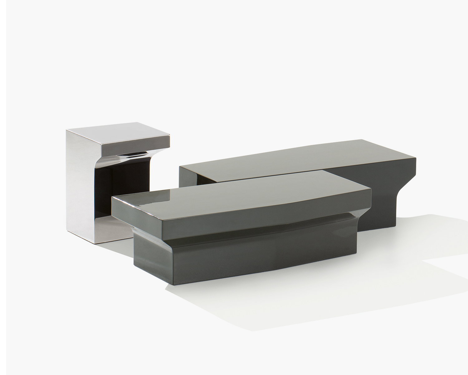 Joan coffee table by Poliform