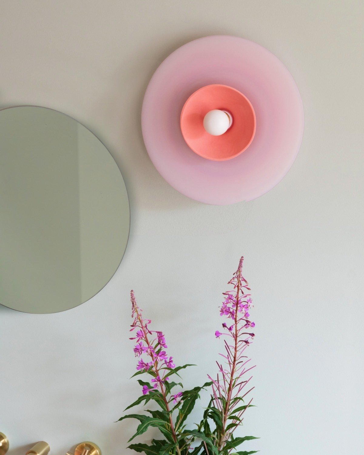 Tempo Siren wall light Pastello bathroom lighting Curiousa